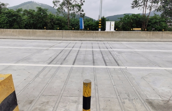 100km/H Dynamic Weighing System High Response Frequency